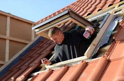 Pose de fenêtres de toit Velux à Balanod